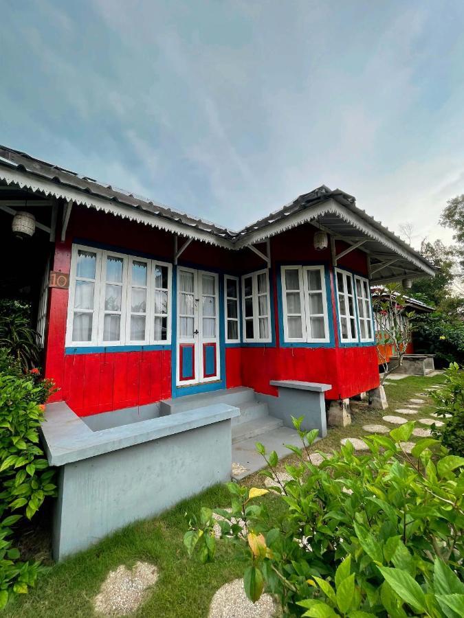 Rock And Wreck Dive Resort Tanjungbinga Exterior foto